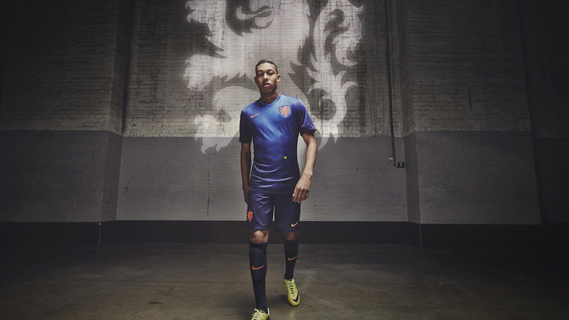 开云登录-团战之夜熟肉更新，召唤师竞逐全新巅峰